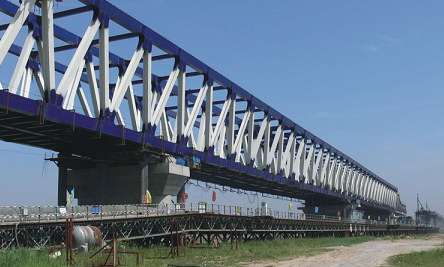 格尔木钢结构桥梁施工 | 专业团队，安全高效！